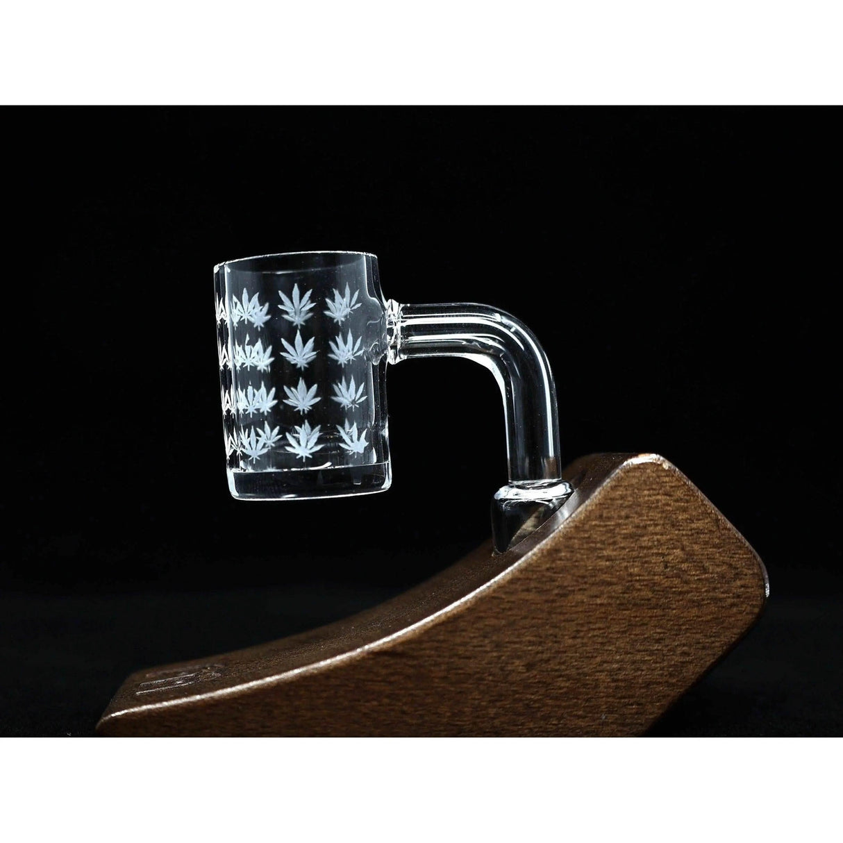 14 mm different Caracter Design Quartz Banger - SmokeMEGA