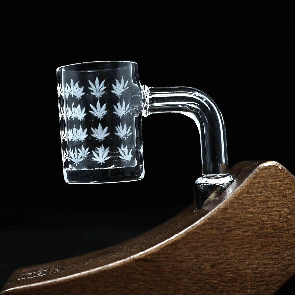 14 mm different Caracter Design Quartz Banger - SmokeMEGA