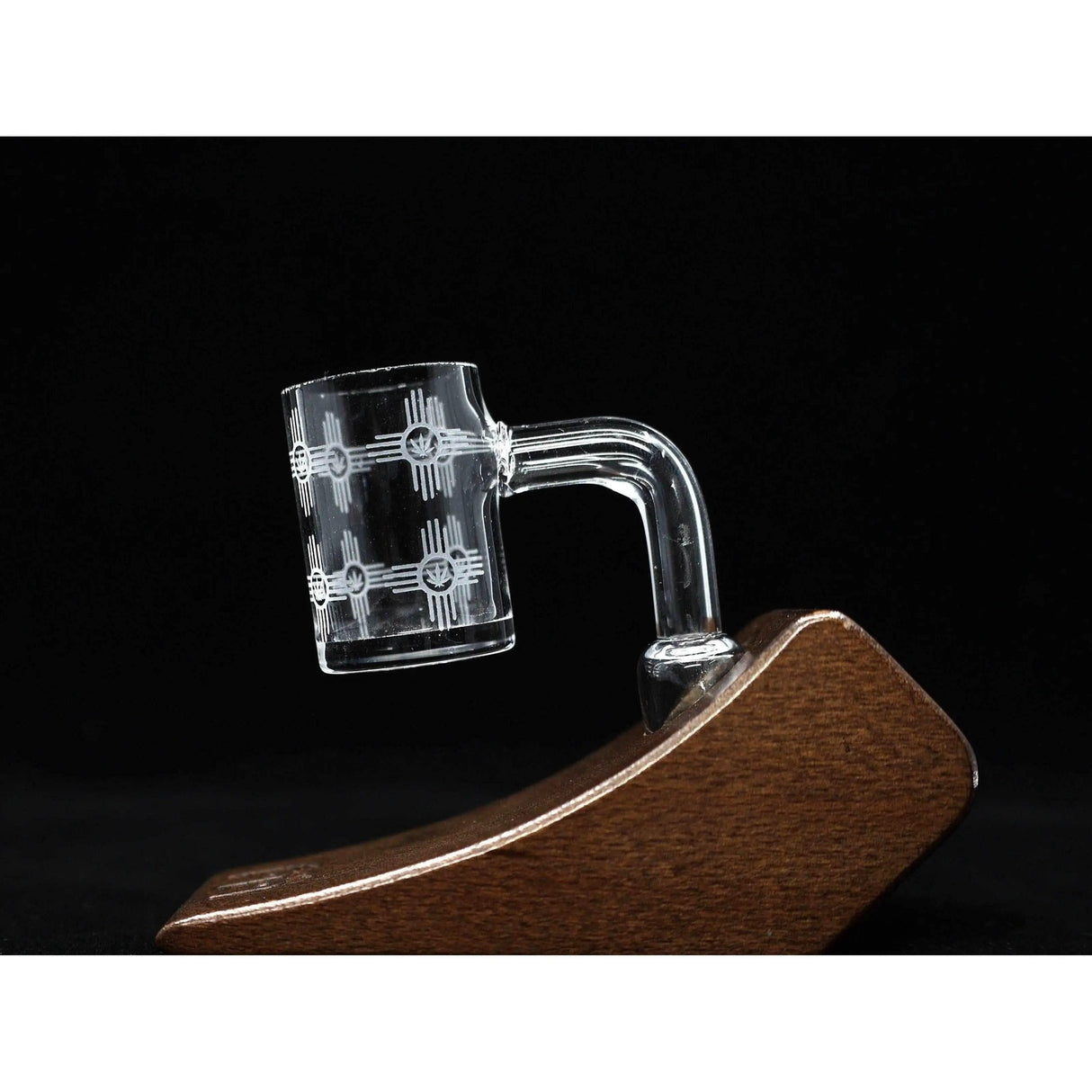 14 mm different Caracter Design Quartz Banger - SmokeMEGA