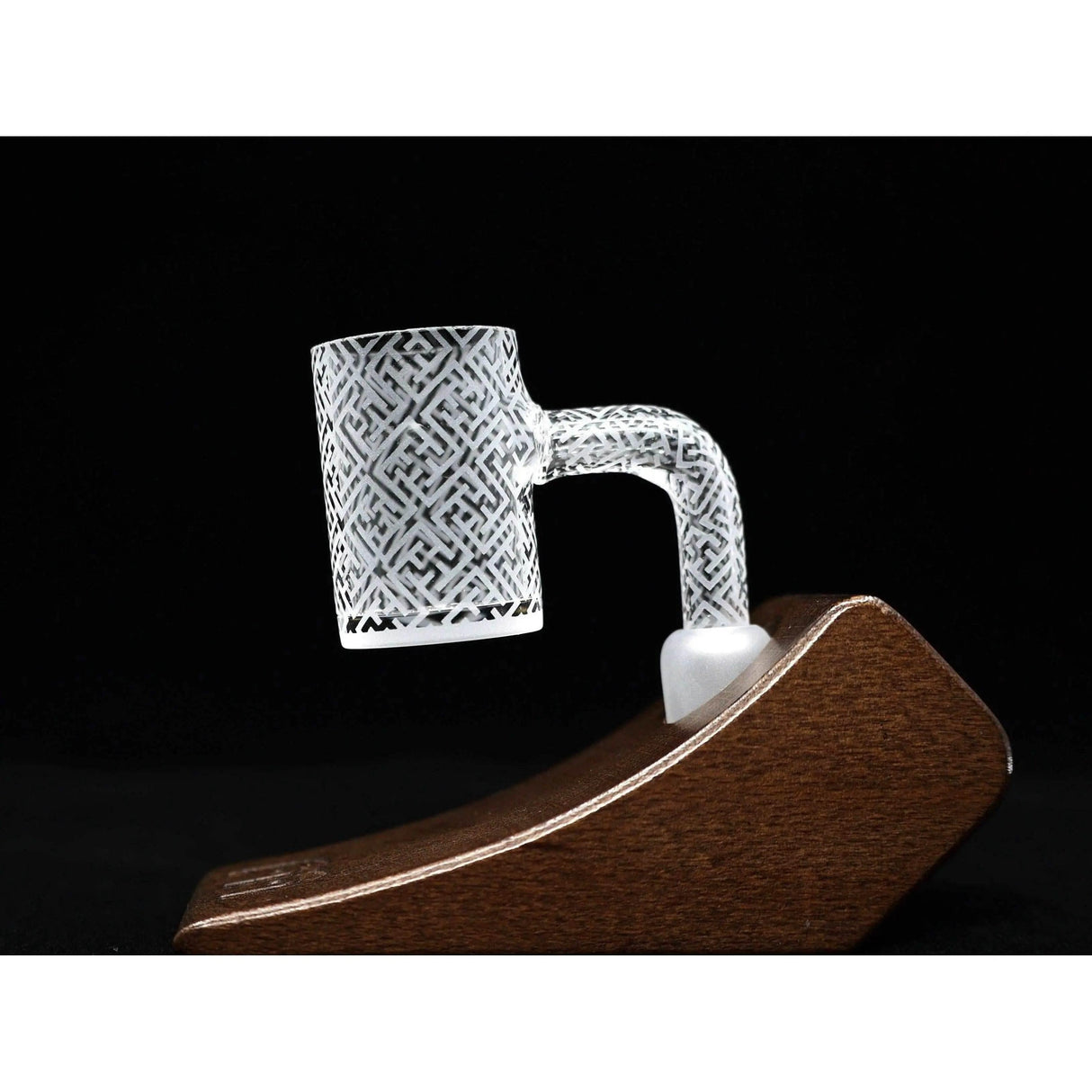 14 mm different Caracter Design Quartz Banger - SmokeMEGA