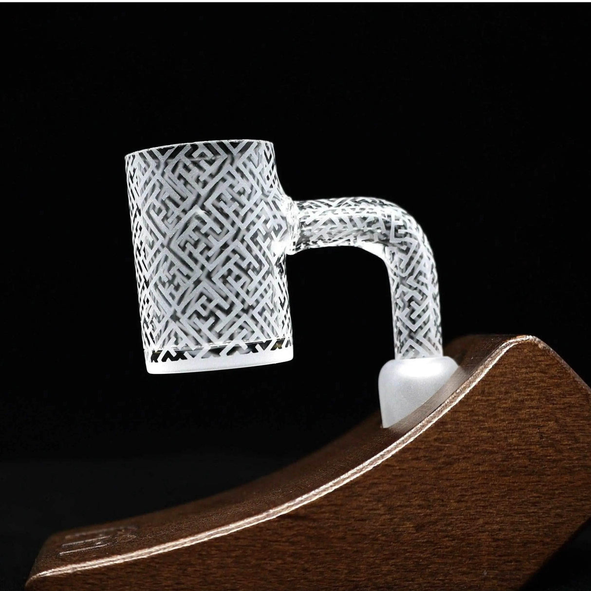 14 mm different Caracter Design Quartz Banger - SmokeMEGA