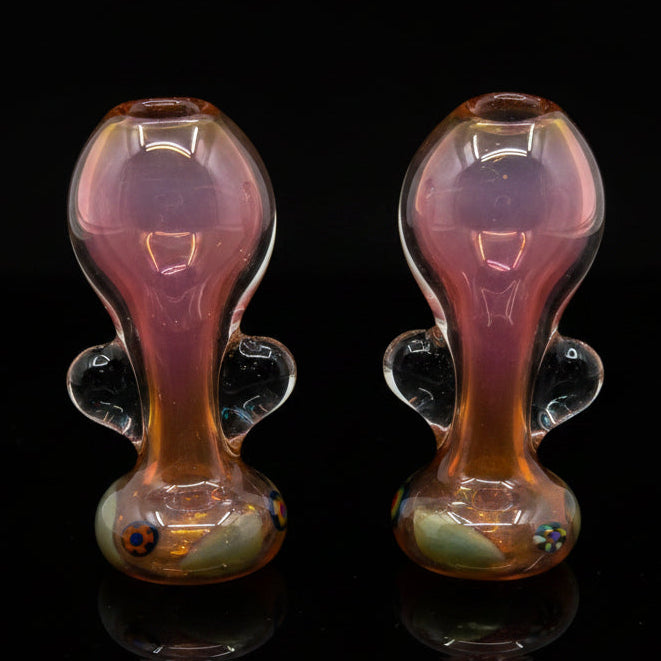 Bee Hand pipe one hitter - SmokeMEGA