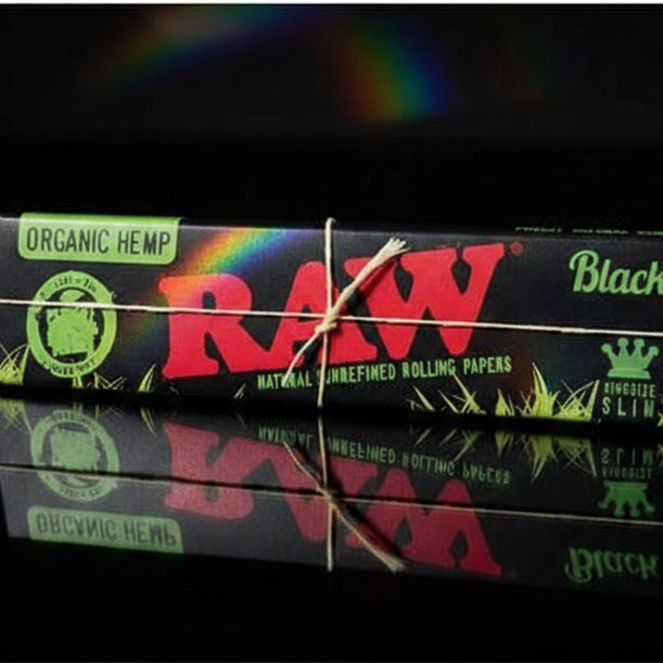 Raw Black Organic Hemp - SmokeMEGA