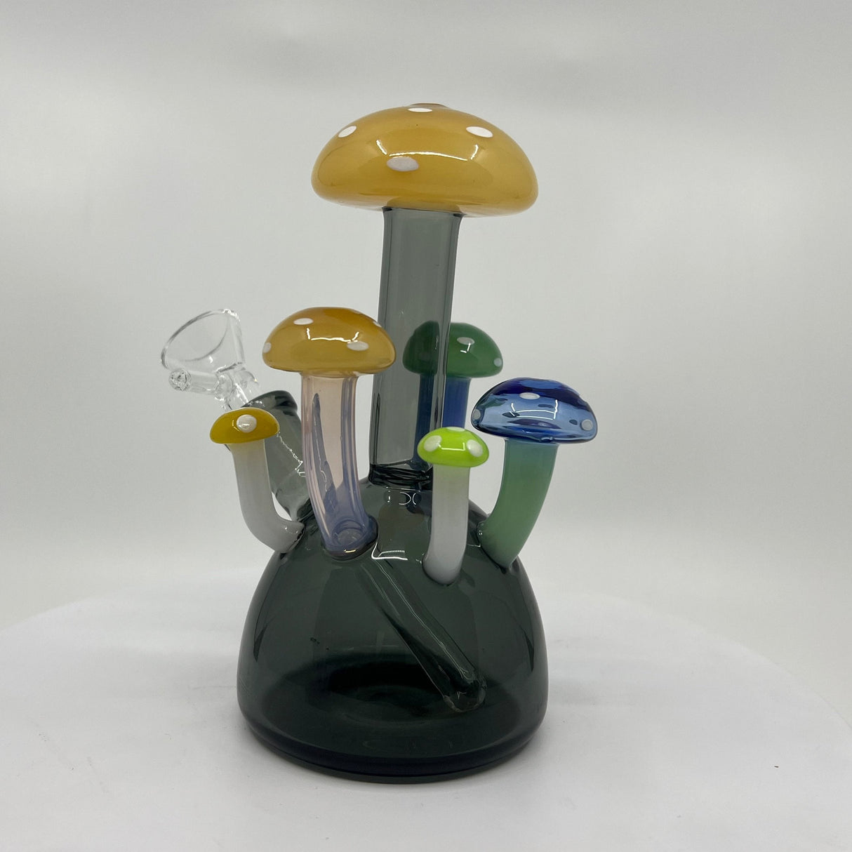 Mushroom Dab Rig with unique design and sturdy construction for a smooth experience.