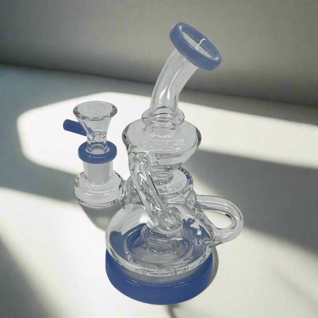 Design snake DAB RIG with unique snake design and compact size.