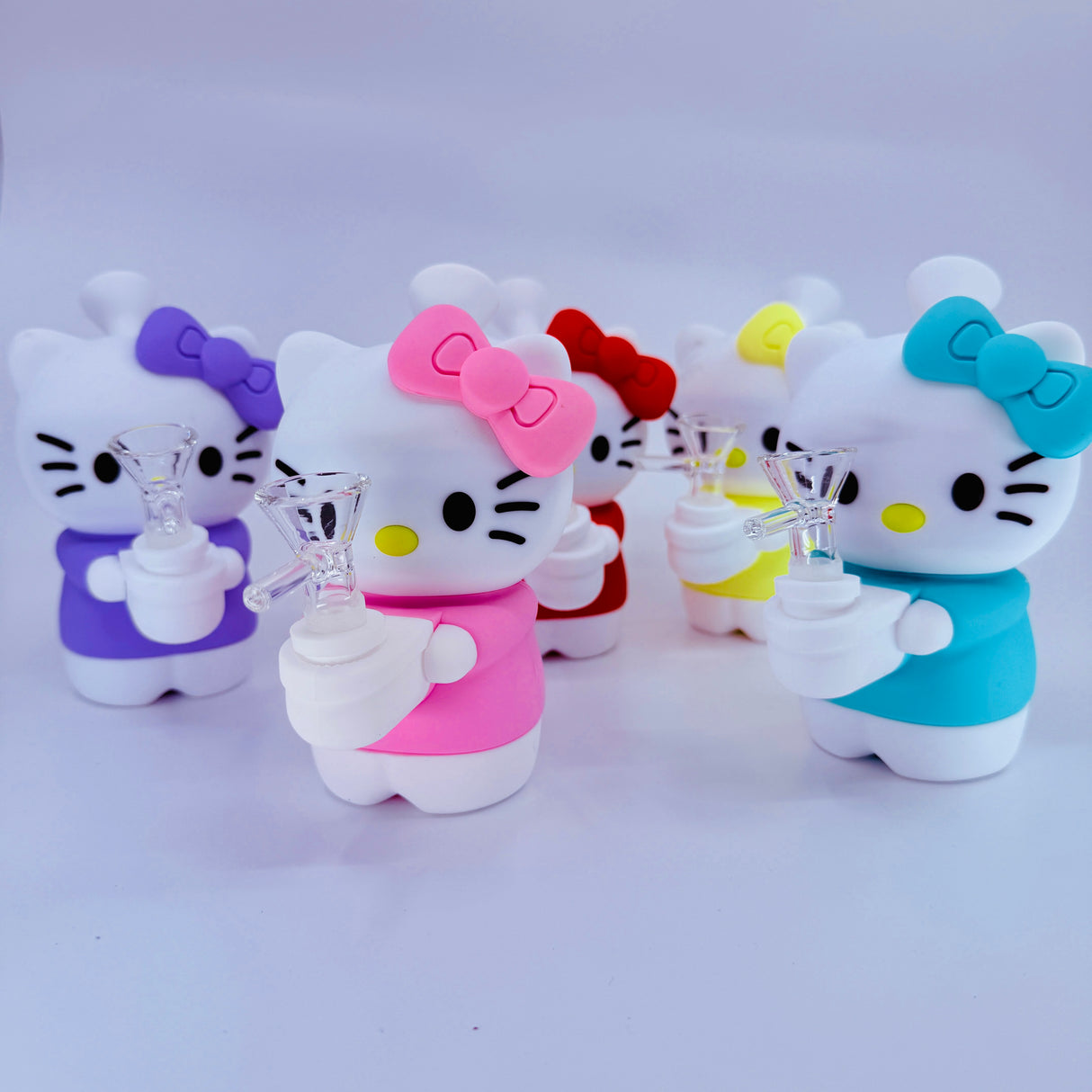 Hello Kitty Silicone Bong - Fun, Durable Design for Ultimate Enjoyment
