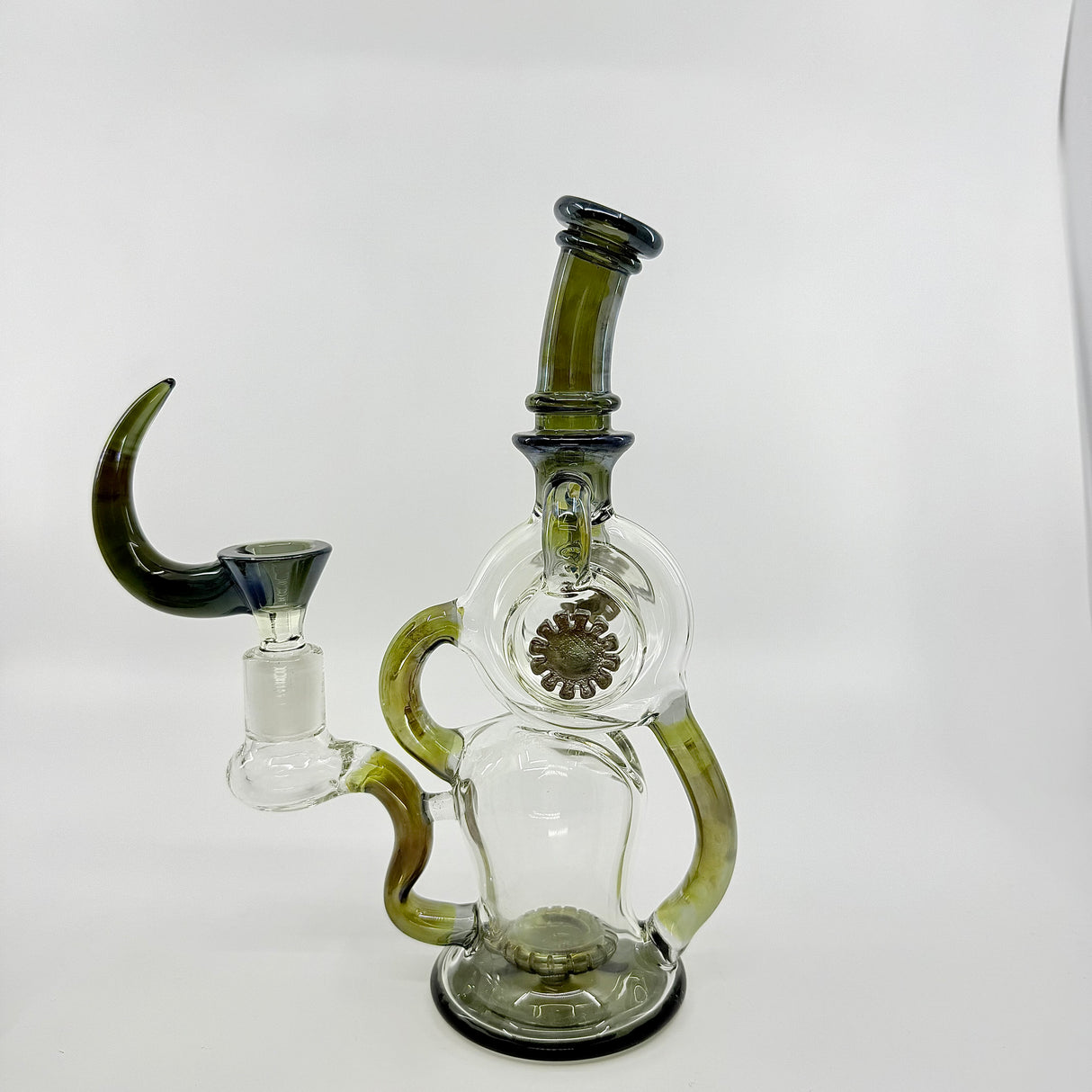 Fancy dab rig with double wheel on site aesthetic design - SmokeMEGA