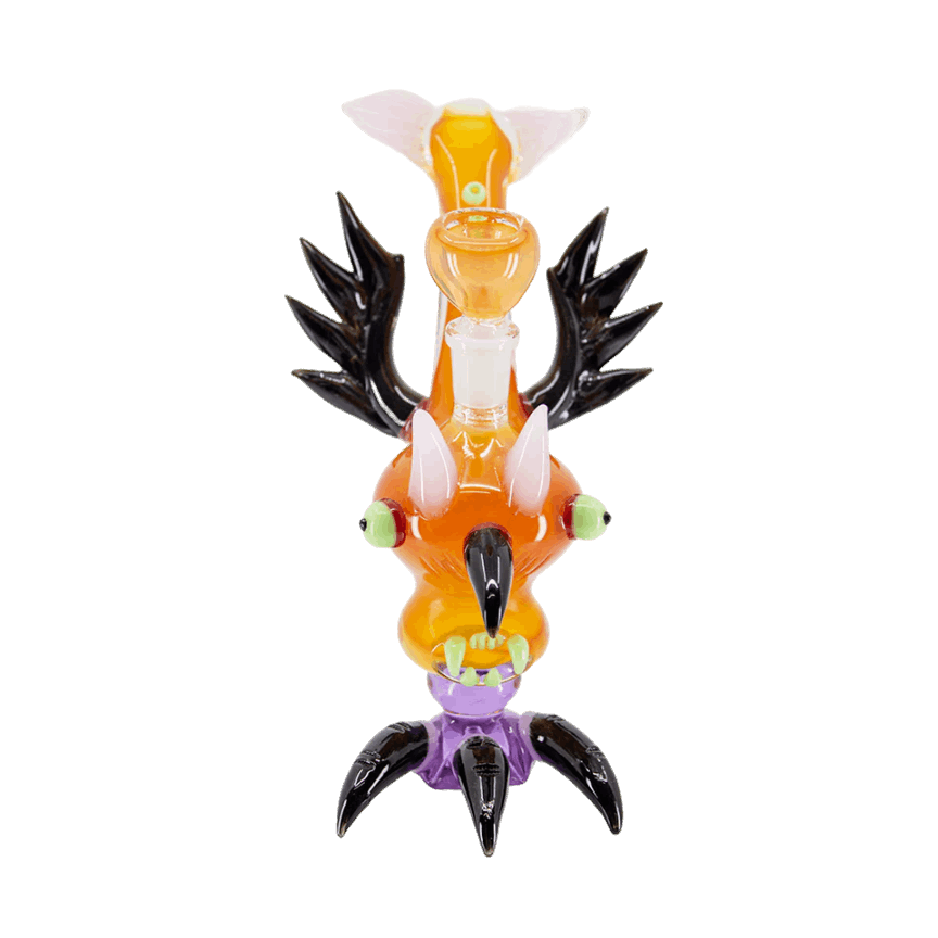 Eagle-shaped design water pipe with intricate details and vibrant colors.